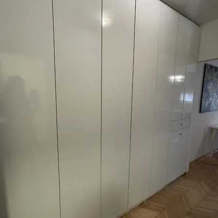 Dreamscape Center Apartment *